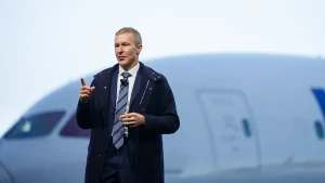 CEO Scott Kirby states that American Airlines declined merger proposal