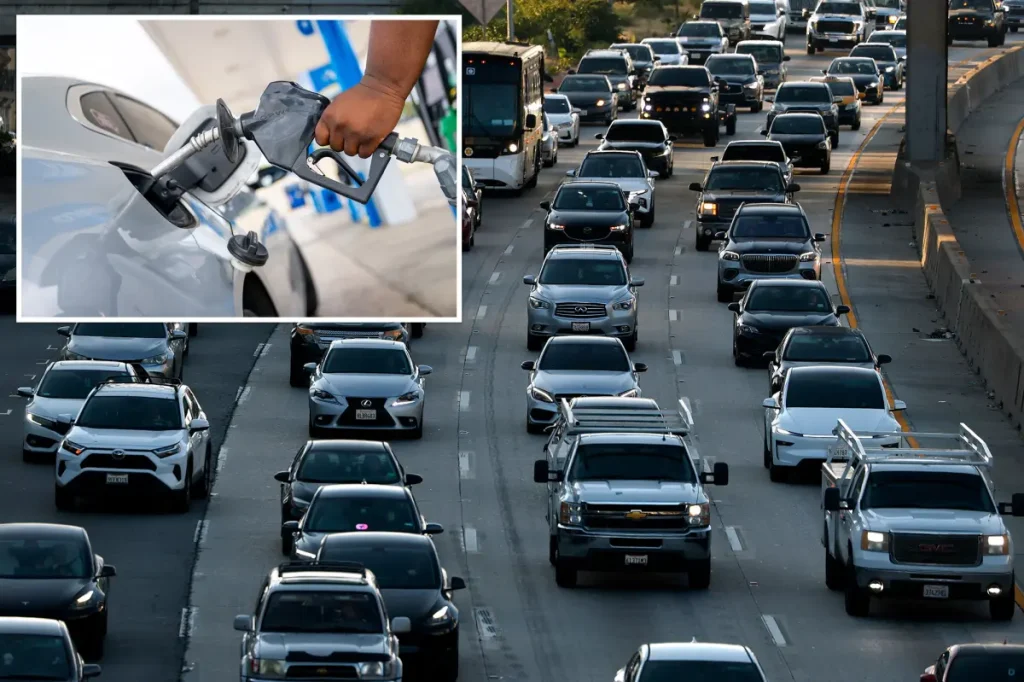 Car manufacturers' association calls on government to eliminate gas tax and implement a vehicle weight charge.