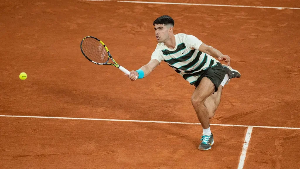 Carlos Alcaraz reveals he will not participate in the French Open due to a wrist injury