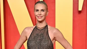 Charlize Theron has a fun spring break getaway in Hawaii with her daughters.