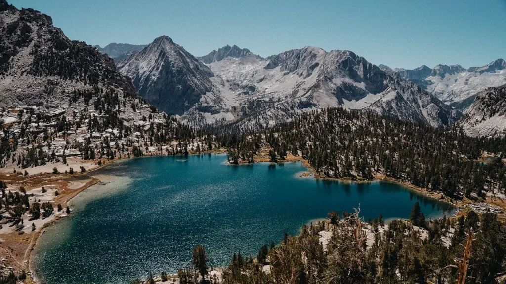 Climber endures a frightening 500-foot fall in California's Sierra Nevada and spends the night stuck on a ledge