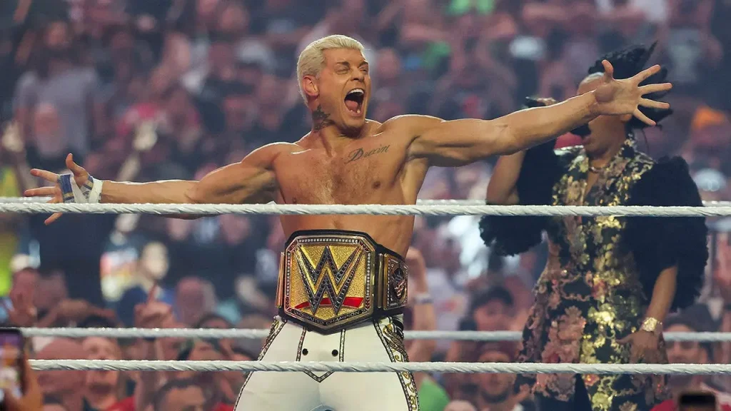 Cody Rhodes keeps WWE title at WrestleMania 42 as Randy Orton delivers a punt kick after the match.