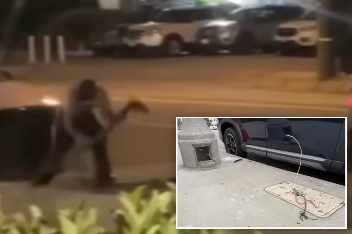 Copper thieves disrupt internet and street lighting in Van Nuys