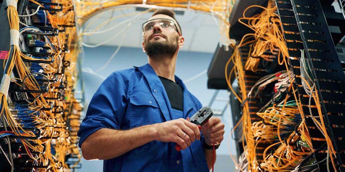 Data centers are consuming the electrical grid. Is a failure imminent?