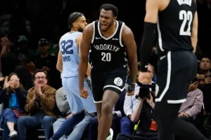 Day’Ron Sharpe looks to build on his successful season with the Nets