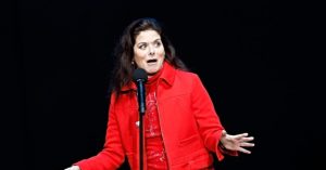 Debra Messing Criticized for Leaving the City Her Politics Contributed to Ruin