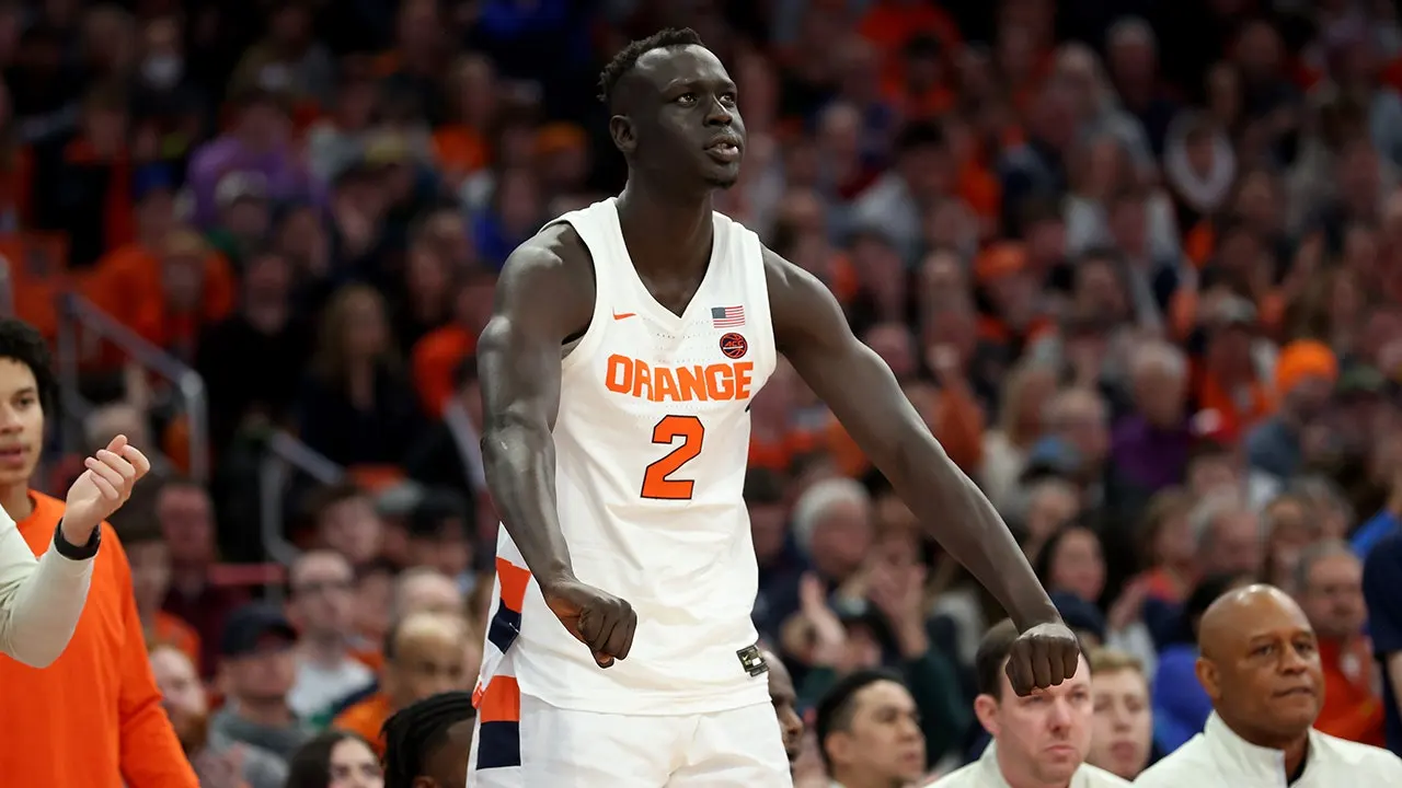 Ex-Syracuse basketball player faces deportation to Sudan