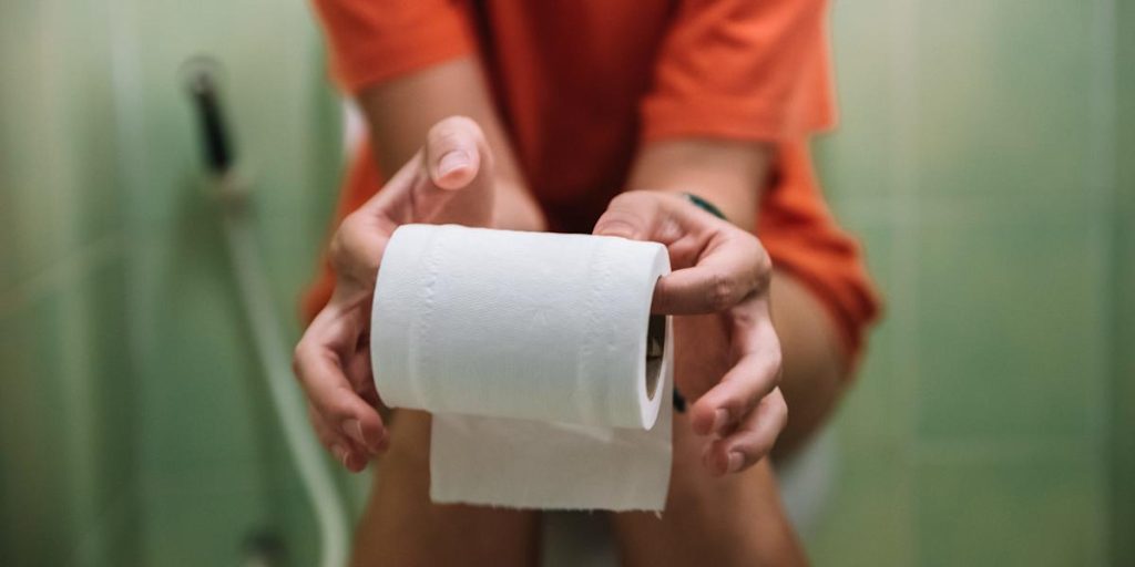 Experts Indicate This is the Top Sign of Bladder Cancer