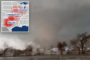 Extended severe weather risk may bring potential tornadoes to Texas and the Plains this weekend