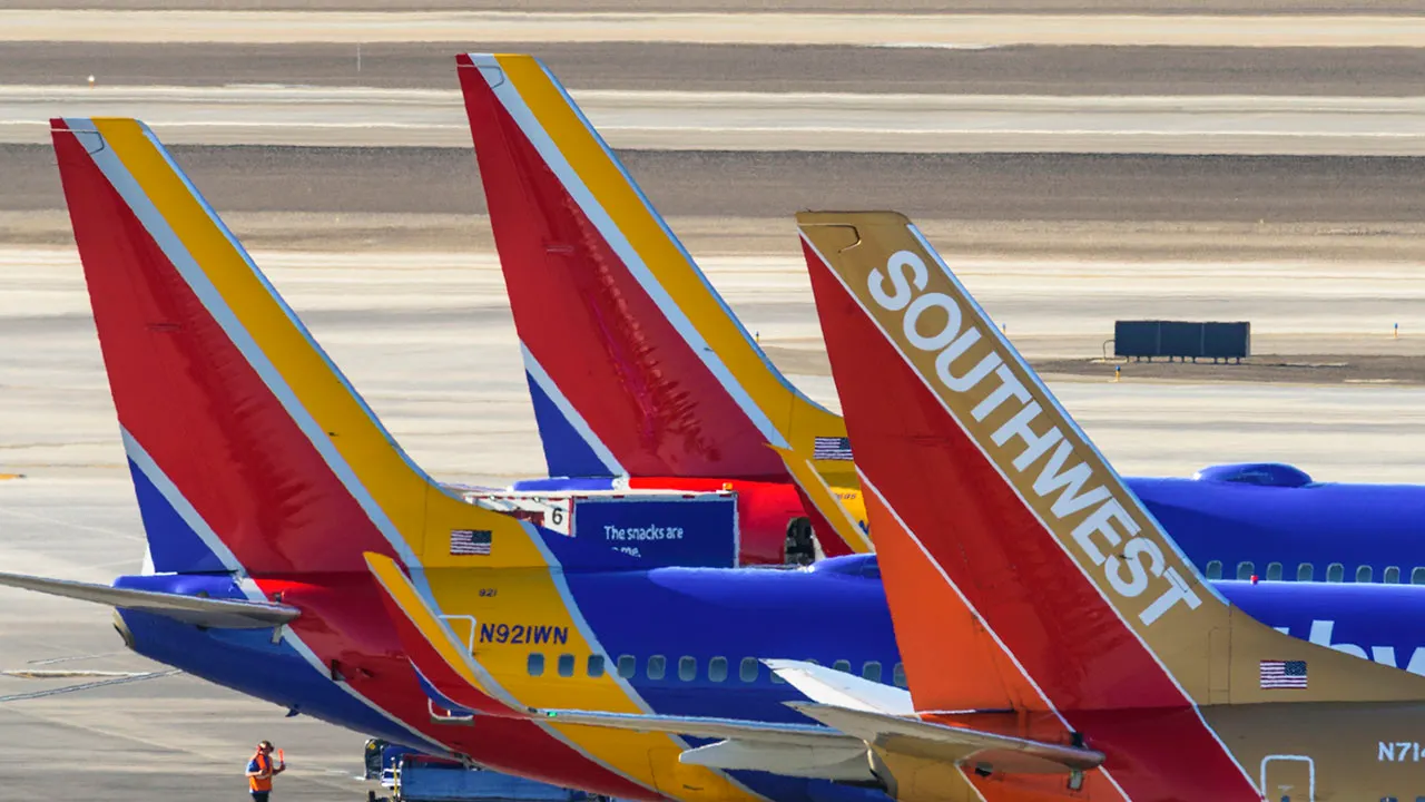 FAA looks into near-miss involving Southwest Airlines at Nashville airport