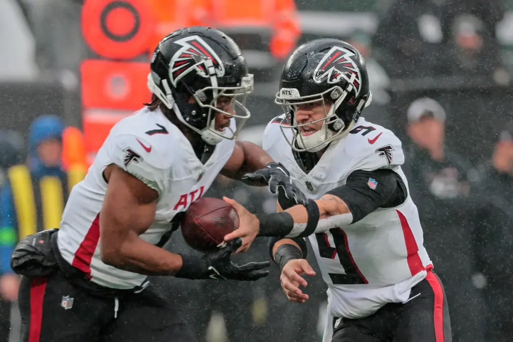 Falcons utilize fifth-year option for standout Bijan Robinson