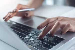 Feeling torn over a decision made during my job search