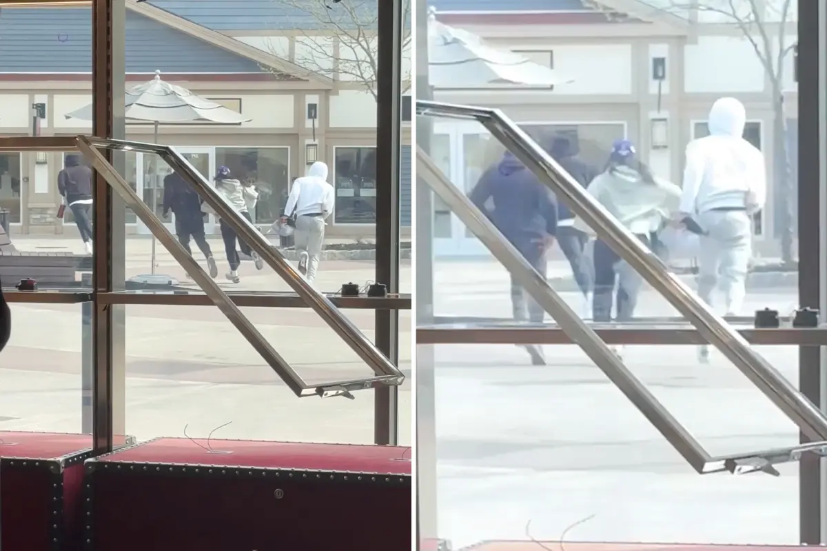 Four robbers take $30K worth of Gucci handbags in a daytime break-in at Woodbury Commons in NY.