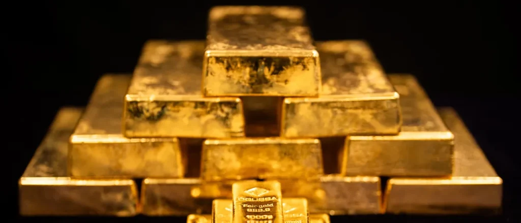 French Bank Withdraws Gold Bars from the US, Gains $15 Billion