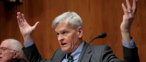 GOP Senator Trying to Impeach Trump Allegedly Broke Down Over Insufficient Funds