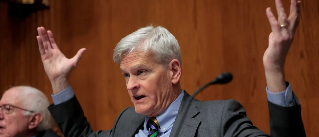 GOP Senator Trying to Impeach Trump Allegedly Broke Down Over Insufficient Funds