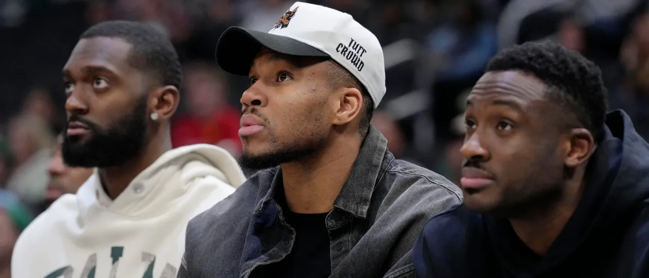 Giannis Antetokounmpo Criticizes Bucks as 'Disrespectful' After Season End Injury