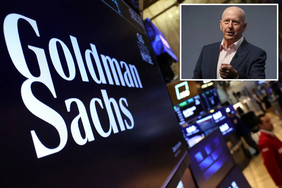 Goldman's bond trading experiences a significant decline while competitors thrive.