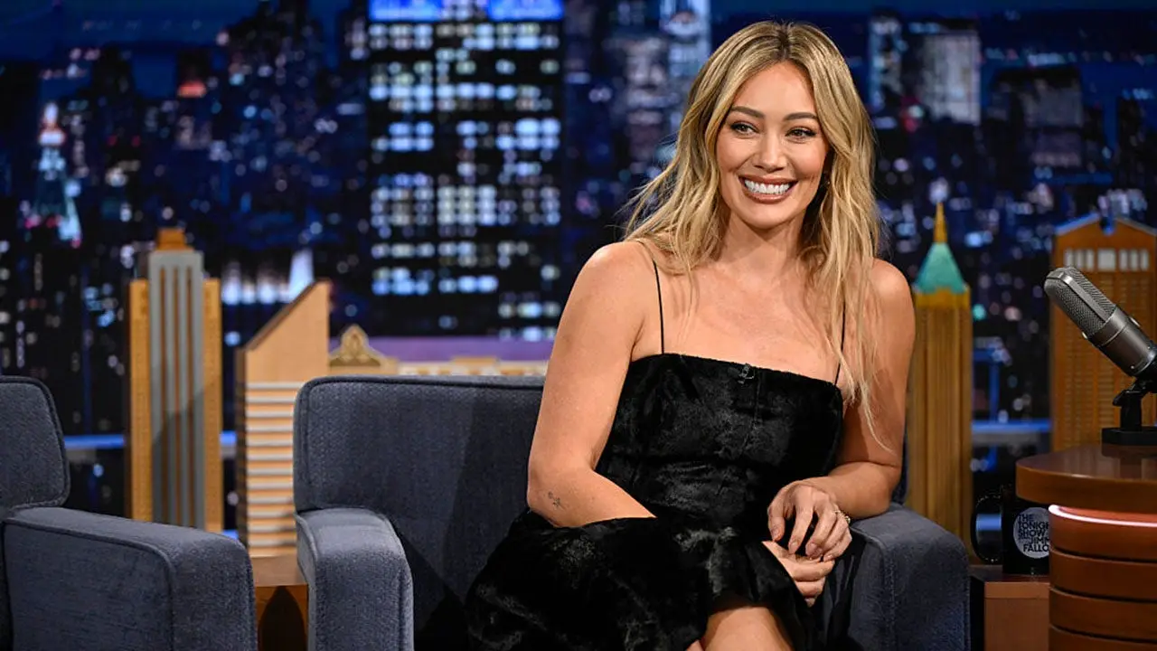 Hilary Duff fits into yoga pants making MAHA moms sweat, while Bill Clinton appears content and hungry Kay Adams