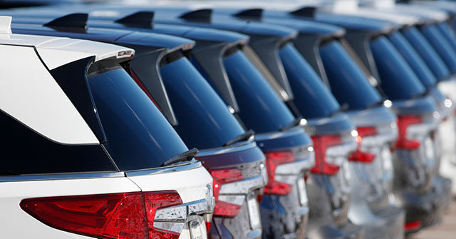 Honda Issues Recall for 440,830 Minivans Over Airbag Problems