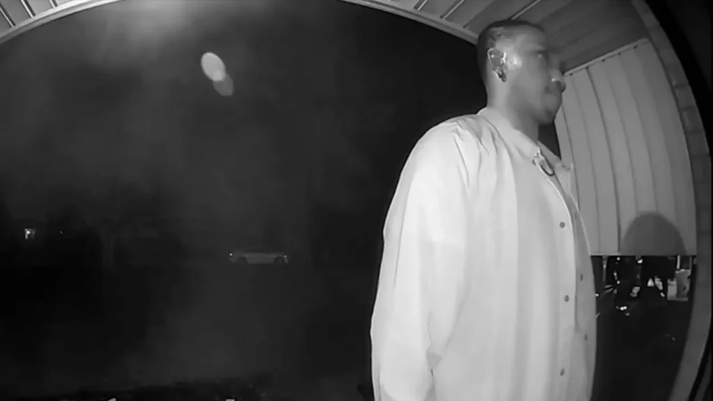 Individual photographed purportedly menacing Ohio father 'in the name of Allah'