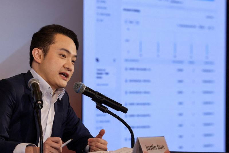 Investor Justin Sun alleges that Trump's cryptocurrency project secretly implemented a tool to freeze user assets.