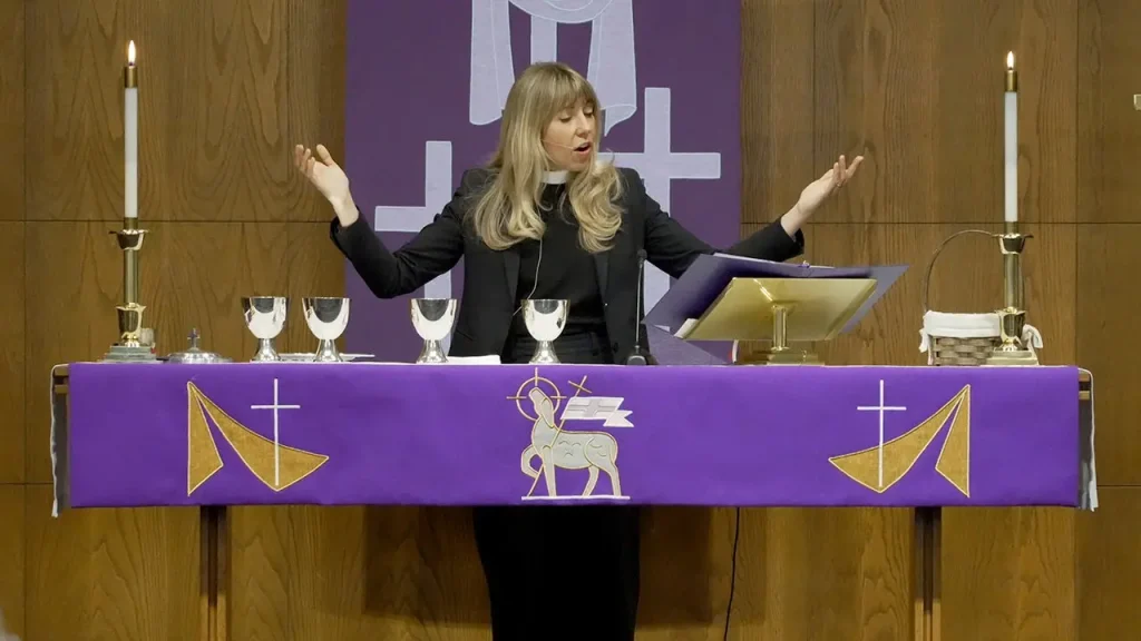 Iowa Democratic candidate supports Wiccan prayer and criticizes Christian legislators