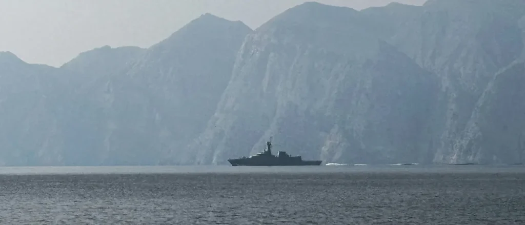 Iran Cautions US Navy Vessels Entering the Strait of Hormuz