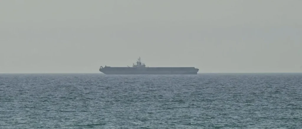 Iran Limits Access to Hormuz Strait Once More, Shoots at Tanker While Peace Talks Lag