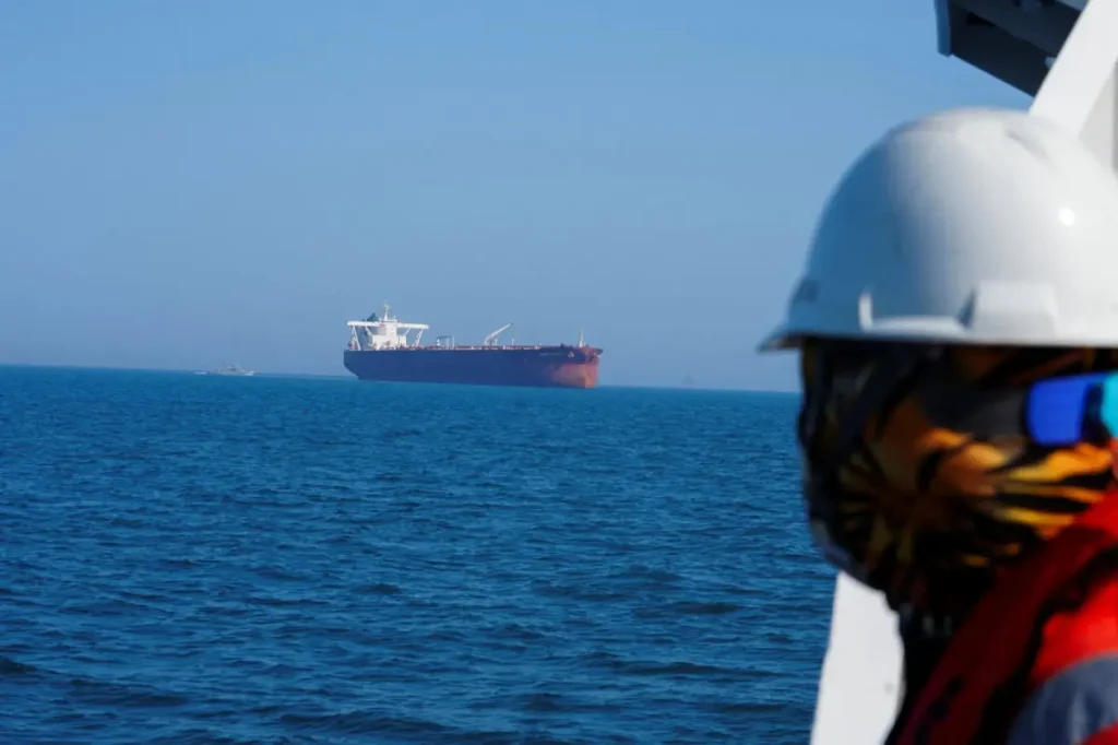 Iran targets tanker close to Oman following Strait of Hormuz closure