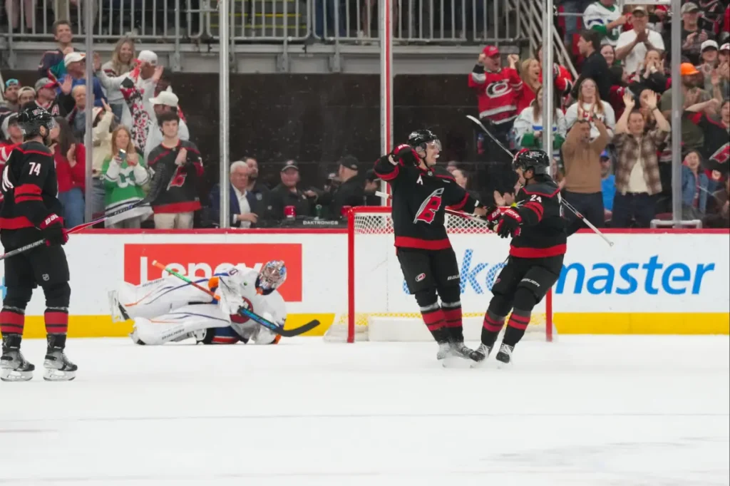 Islanders' chances for the playoffs suffer another major setback after defeat to Hurricanes