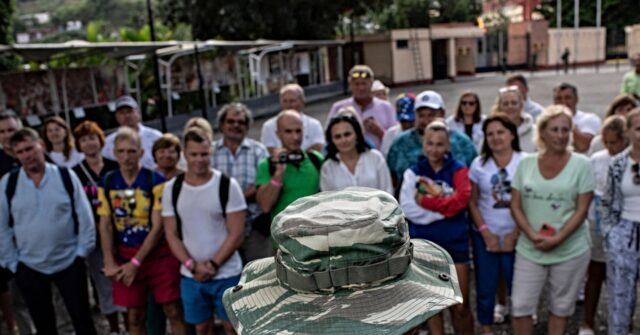 Italian Tourists Accuse Venezuelan Police of Possible Extortion at Checkpoints