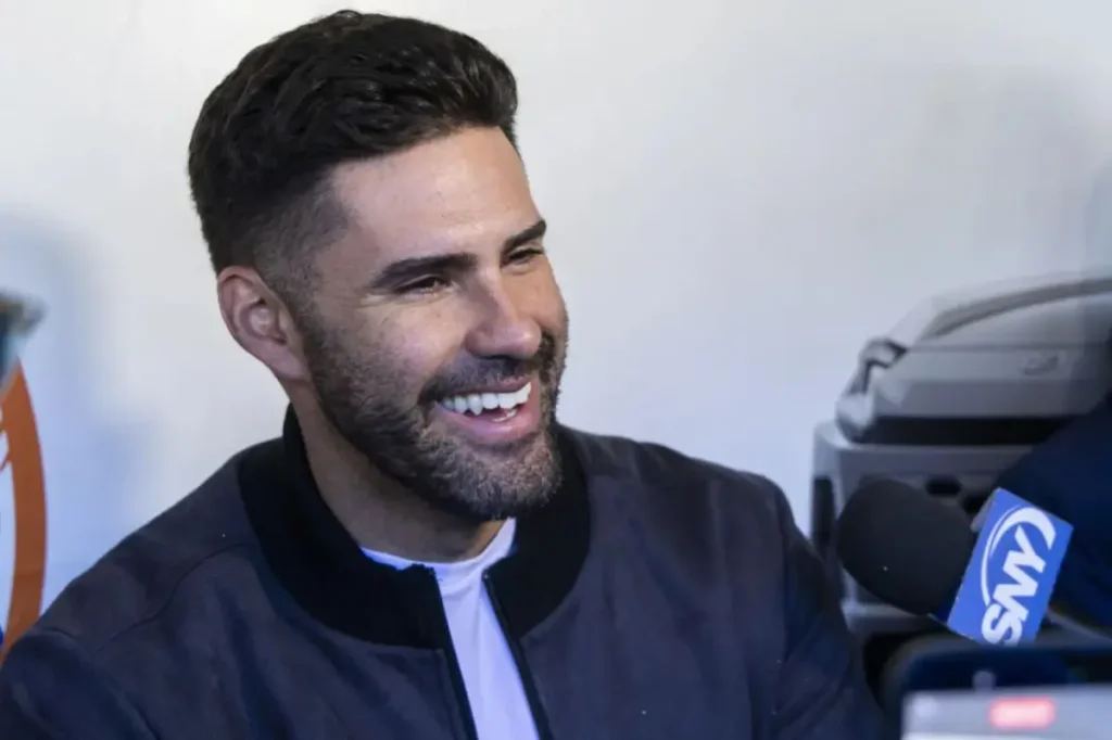 J.D. Martinez shares his thoughts on his new position as a support for the Mets.