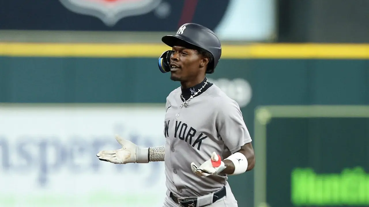 Jazz Chisholm Jr. playfully talks about penalizing himself after not completing the ABS challenge.