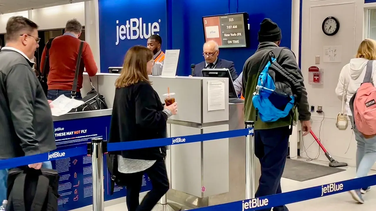 JetBlue's revised boarding groups face criticism from regular travelers