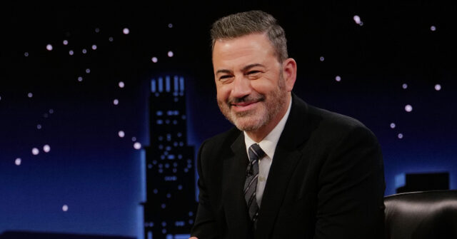 Jimmy Kimmel Critiques Melania Trump, Reiterates 'Expectant Widow' Joke He Claims Related to 'Age Difference'