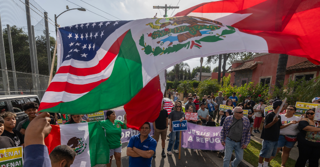 Judges Appointed by Democrats Overturn Trump's Asylum Limits