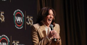 Kamala Harris Says Trump Acts Like a 'Mob Boss'