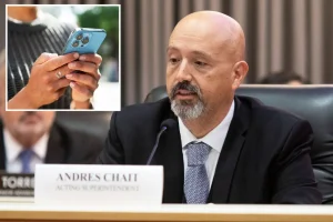 LAUSD implements bold steps to reduce student screen time