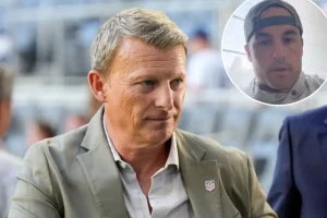 Landon Donovan criticizes Matt Crocker for departing from US Soccer.