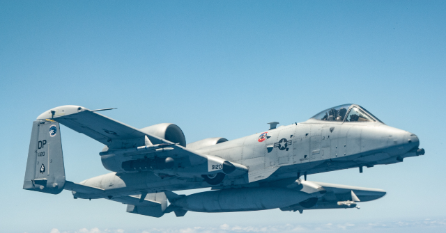 Limited Information in Search for Missing Crew of Downed Fighter Jets Near Strait of Hormuz