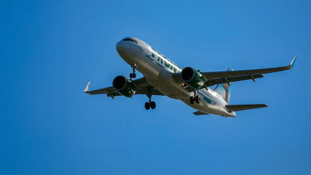 Low-cost airlines like Frontier and Avelo are said to be looking for $2.5 billion in government support.