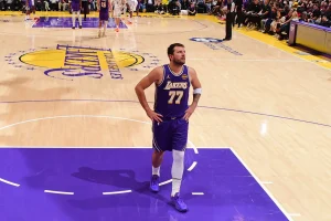 Luka Doncic from the Lakers is looking for medical care in Europe.