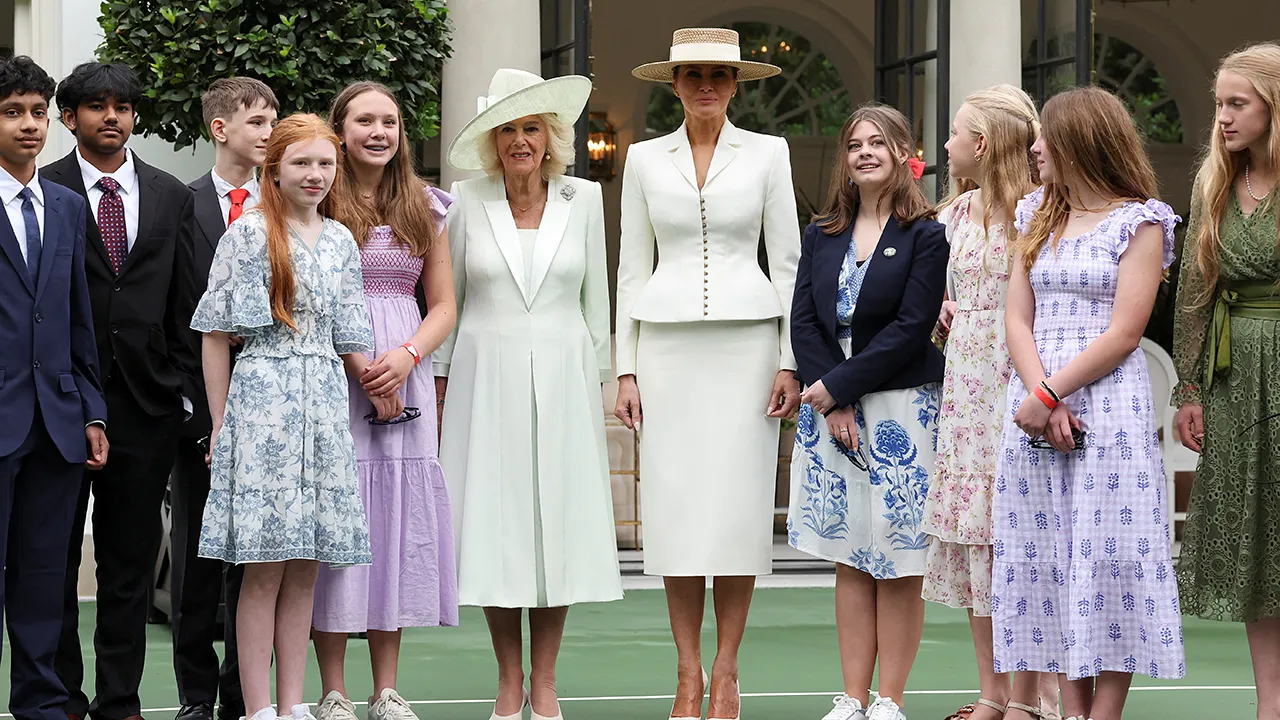 Melania Trump and Queen Camilla welcome students for a virtual reality history event