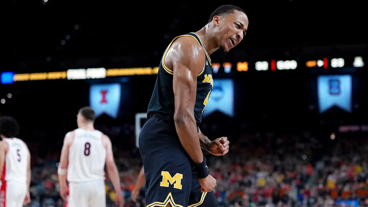 Michigan Wolverines dominate Arizona to advance to the national championship game