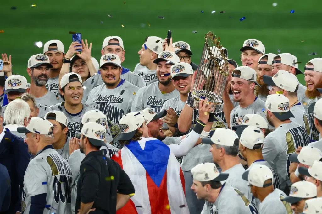 Miguel Rojas shares his thoughts after the Dodgers' 2025 World Series victory