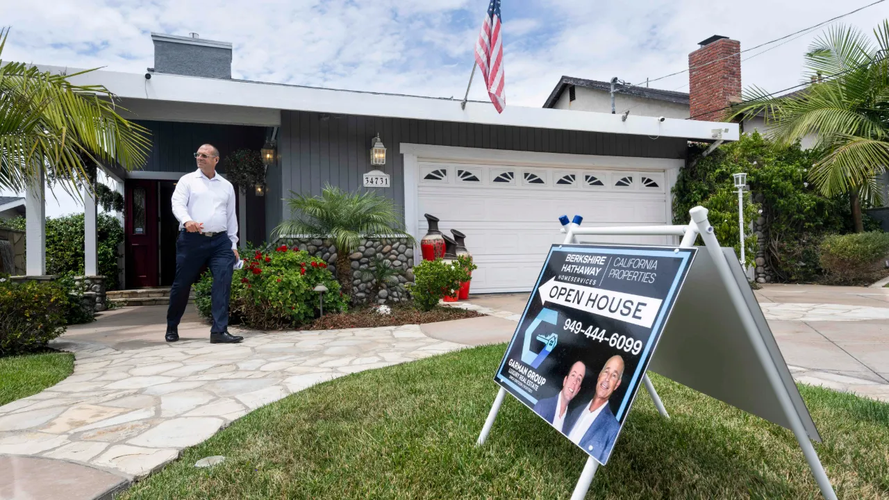 Mortgage rates decrease to 6.3%