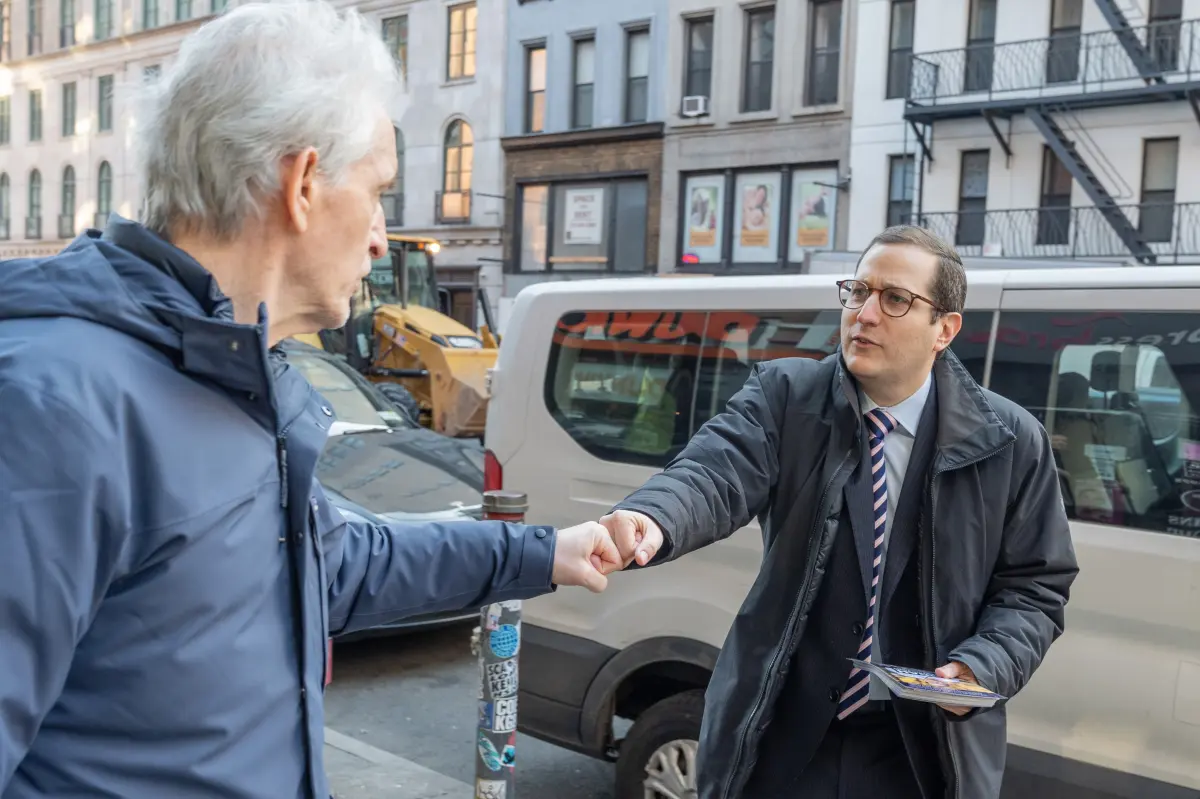 Nadler's former aide criticizes ICE during the campaign while his wife profits from agency contracts: 'Hypocrite'