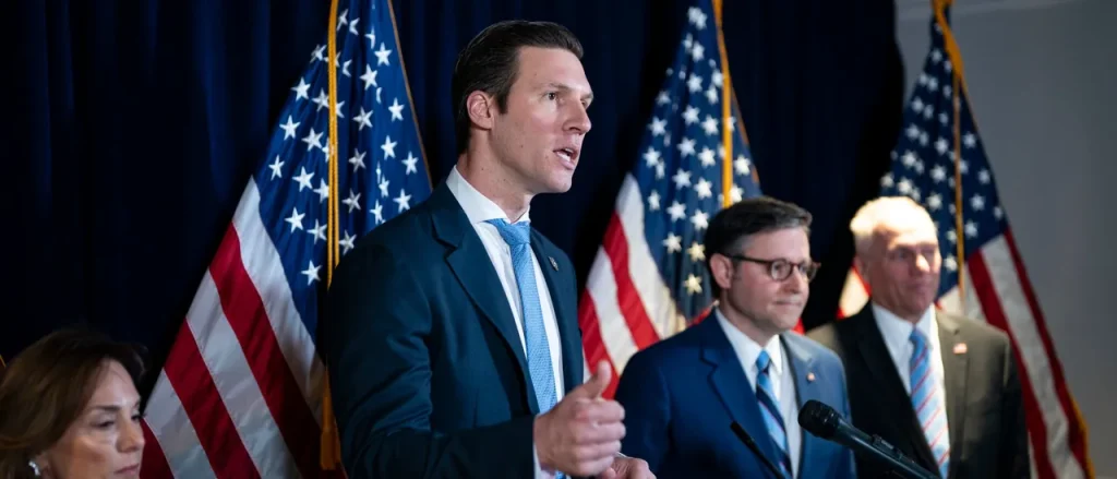 New Bill Might Allow Veterans and Active-Duty Members to Carry Concealed Weapons Nationwide