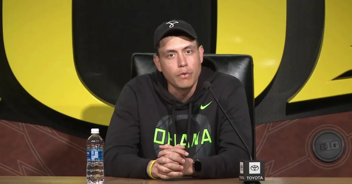 Oregon coach inquires about recruits' favorite ice cream flavors, and it makes perfect sense